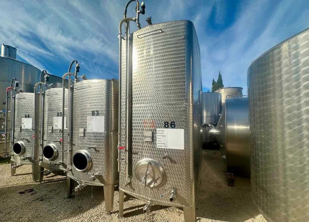 Sonstige Obsttechnik & Weinbautechnik Türe ait Sonstige | ERNST MÖSCHLE - Cuve inox rectangulaire - 8 300, Gebrauchtmaschine içinde Monteux (resim 1)